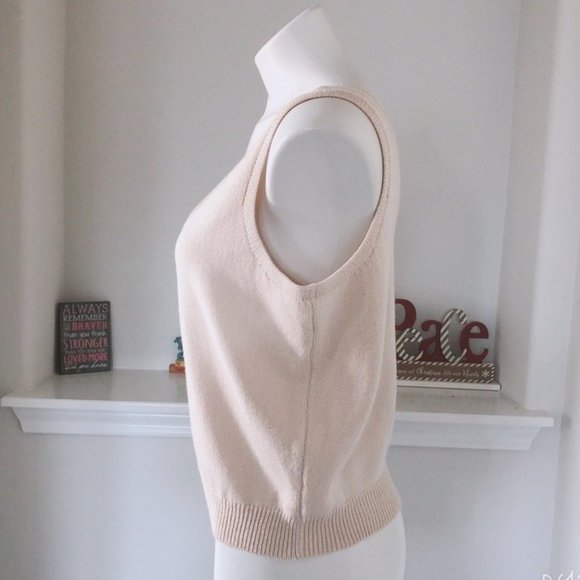 St. John Basics Knit Top Sleeveless Square Neck Sweater Cream white Size L - Picture 4 of 10